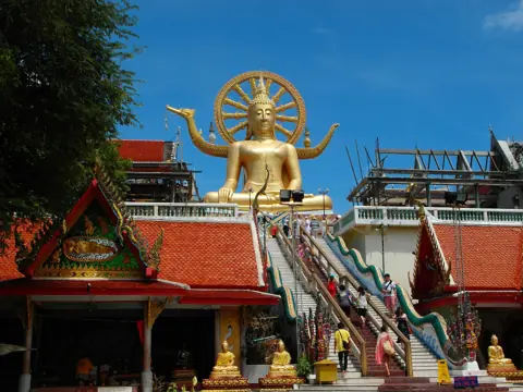 Big Buddha (Wat Phra Yai)